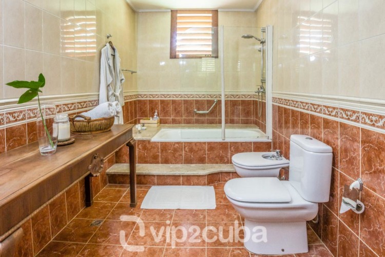 RHPL163 4BR/4BT Luxury VIP Villa with pool in Siboney Havana Cuba