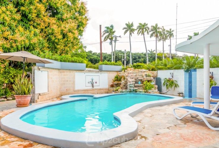 RHPL62 5BR:4BT Luxury Villa Joan with pool in Havana
