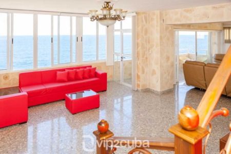 rhplz73-4br5bt-luxury-condo-2-floors-a-from-of-malecon-in-vedado5